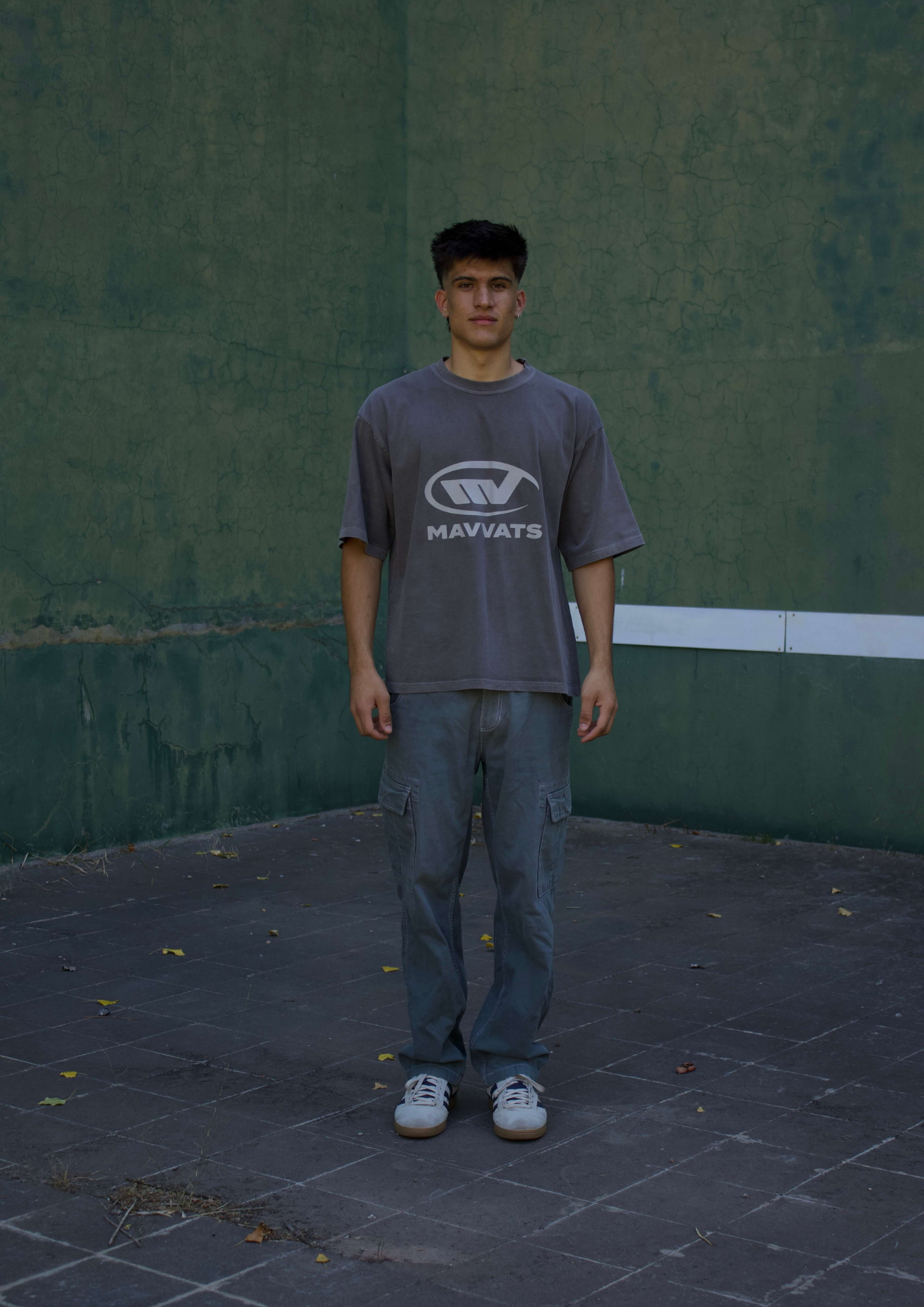 STONE GREY TEE