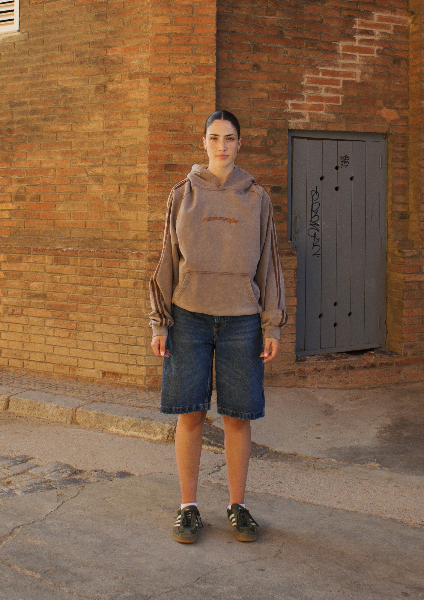 NOTORIOUS BROWN HOODIE